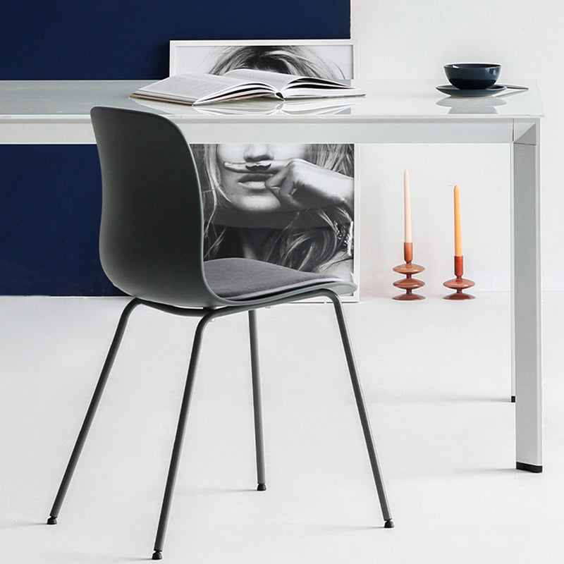 Industrial Coffee Shop Side Chair Matte Finish Solid Back Dining Chair Clearhalo ' kitchen&dining_furn' 'Dining Chairs' 'Dining Tables & Seating' 'dining_chair' 'furn' 'furn_dining_chair' 'Furniture' 'furniture_dining_chair' 'Kitchen & Dining Furniture' 'kitchen' 4237416