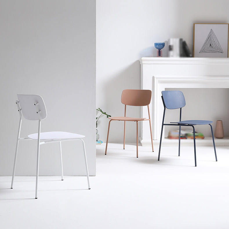 Contemporary Restaurant Open Back Side Chair Matte Finish Plastic Dining Chair Clearhalo ' kitchen&dining_furn' 'Dining Chairs' 'Dining Tables & Seating' 'dining_chair' 'Furniture' 'furniture_dining_chair' 'Kitchen & Dining Furniture' 'kitchen' 4238274