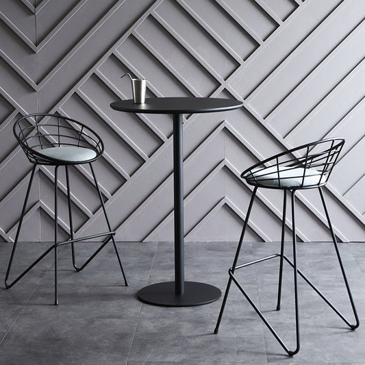 Industrial Wood Bar Dining Table Round Indoor Bistro Table with Single Pedestal Clearhalo 'Bar Furniture' 'Bar Tables' 'bar_tables' 'Furniture' 'furniture_bar_tables' 'Kitchen & Dining Furniture' 'kitchen&dining_furn' 'kitchen' 4240144