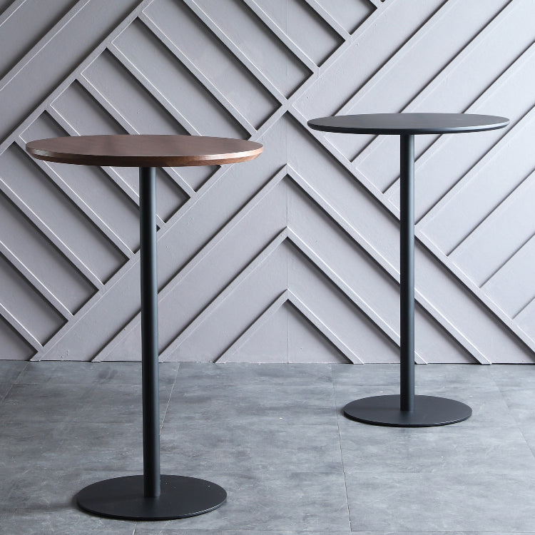 Industrial Wood Bar Dining Table Round Indoor Bistro Table with Single Pedestal Clearhalo 'Bar Furniture' 'Bar Tables' 'bar_tables' 'Furniture' 'furniture_bar_tables' 'Kitchen & Dining Furniture' 'kitchen&dining_furn' 'kitchen' 4240146
