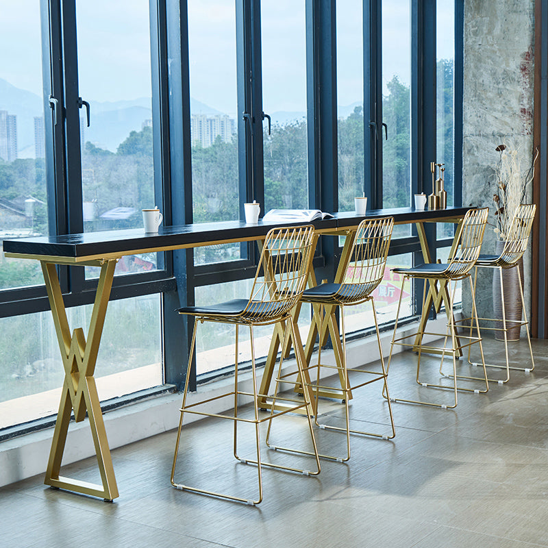 42-inch Height Cocktail Bar Table Nordic Black Wood Top Table for Dining Room Clearhalo 'Bar Furniture' 'Bar Tables' 'bar_tables' 'Furniture' 'furniture_bar_tables' 'Kitchen & Dining Furniture' 'kitchen&dining_furn' 'kitchen' 4240234