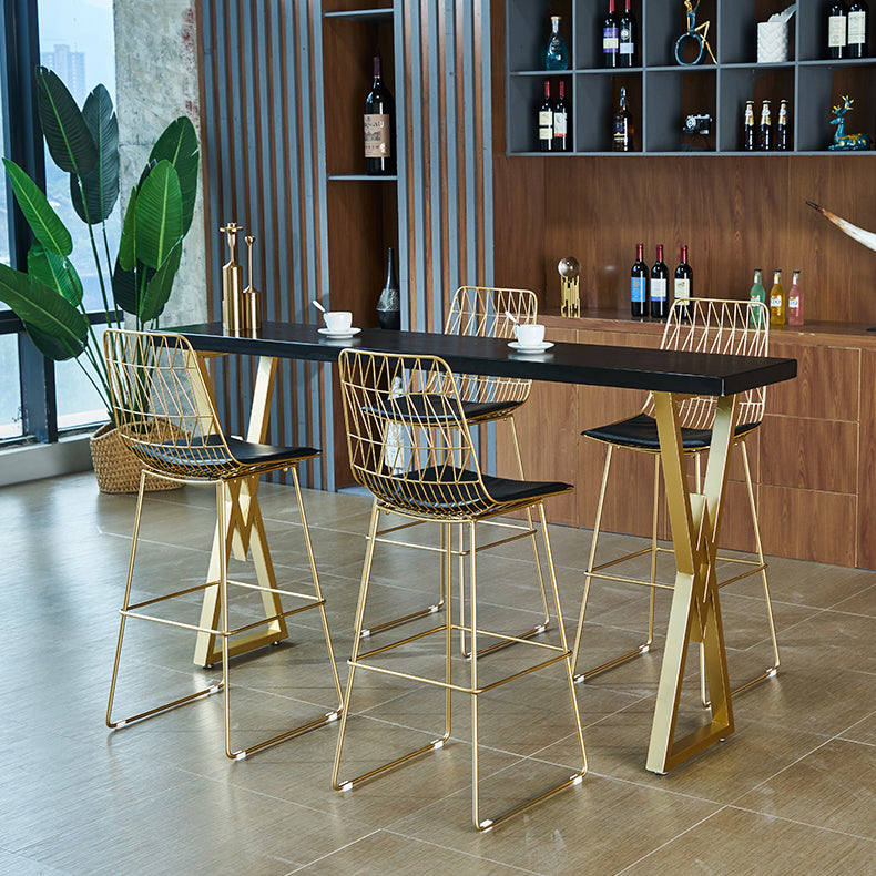42-inch Height Cocktail Bar Table Nordic Black Wood Top Table for Dining Room Clearhalo 'Bar Furniture' 'Bar Tables' 'bar_tables' 'Furniture' 'furniture_bar_tables' 'Kitchen & Dining Furniture' 'kitchen&dining_furn' 'kitchen' 4240235