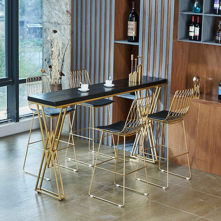 42-inch Height Cocktail Bar Table Nordic Black Wood Top Table for Dining Room Clearhalo 'Bar Furniture' 'Bar Tables' 'bar_tables' 'Furniture' 'furniture_bar_tables' 'Kitchen & Dining Furniture' 'kitchen&dining_furn' 'kitchen' 4240236