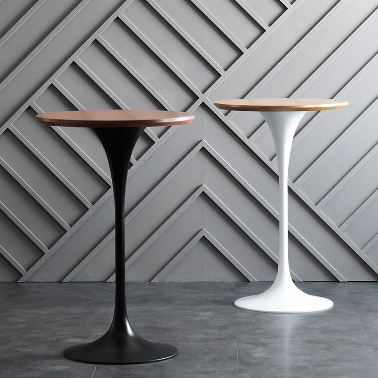 Industrial Metal Bar Table Round Top 41.3"H Pedestal Bistro Table for Cafe and Breakroom Clearhalo 'Bar Furniture' 'Bar Tables' 'bar_tables' 'Furniture' 'furniture_bar_tables' 'Kitchen & Dining Furniture' 'kitchen&dining_furn' 'kitchen' 4245443