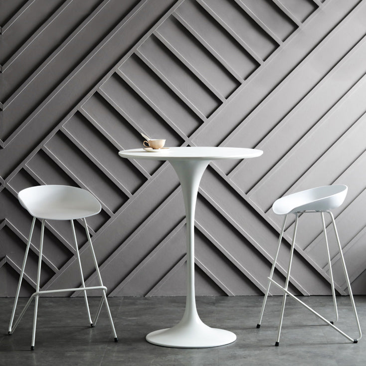 Industrial Metal Bar Table Round Top 41.3"H Pedestal Bistro Table for Cafe and Breakroom White Clearhalo 'Bar Furniture' 'Bar Tables' 'bar_tables' 'Furniture' 'furniture_bar_tables' 'Kitchen & Dining Furniture' 'kitchen&dining_furn' 'kitchen' 4245453