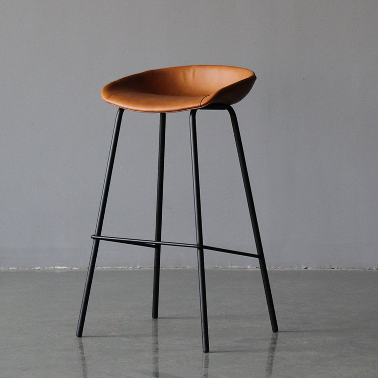 Leather Bucket Bar Stool Modern Low Back Footrest Indoor Counter and Bar Stool Yellow-Brown 1 Piece Clearhalo 'Bar Furniture' 'Bar Stools' 'bar_stools' 'furn' 'furn_bar_stools' 'furniture_bar_stools' 'Kitchen & Dining Furniture' 'kitchen&dining_furn' 'kitchen' 'kitchen_furn' Furniture' 4250655