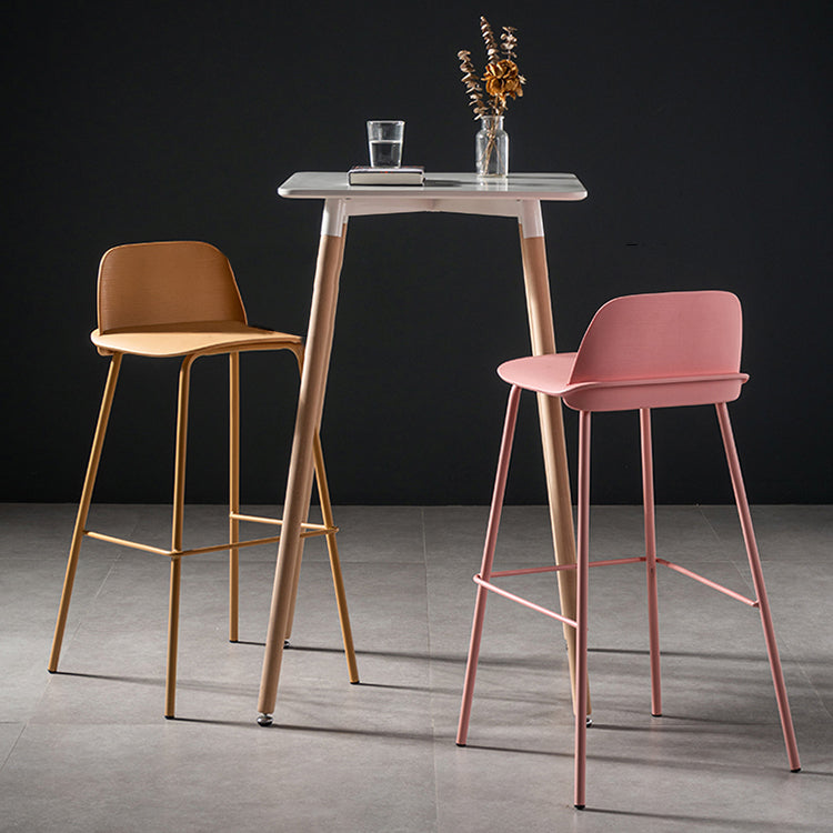 Contemporary Bar Stool Armless Plastic Low Back Counter Chair with Iron Base Clearhalo 'Bar Furniture' 'Bar Stools' 'bar_stools' 'furn' 'furn_bar_stools' 'furniture_bar_stools' 'Kitchen & Dining Furniture' 'kitchen&dining_furn' 'kitchen' 'kitchen_furn' Furniture' 4250902
