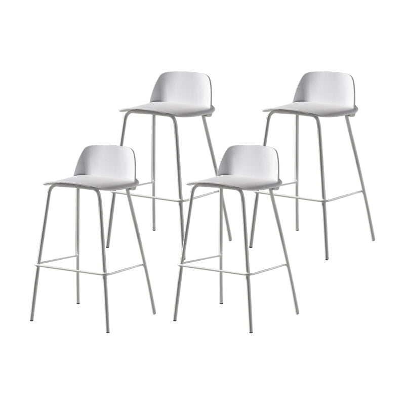 Contemporary Bar Stool Armless Plastic Low Back Counter Chair with Iron Base White 4 Piece Set Counter Stool(26"H) Clearhalo 'Bar Furniture' 'Bar Stools' 'bar_stools' 'furn' 'furn_bar_stools' 'furniture_bar_stools' 'Kitchen & Dining Furniture' 'kitchen&dining_furn' 'kitchen' 'kitchen_furn' Furniture' 4250911