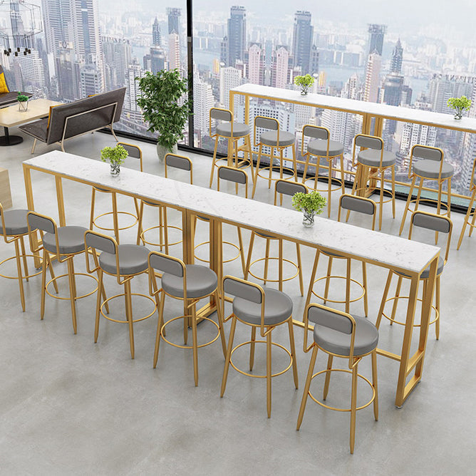 Glam Style Marble Cocktail Bar Table 42-inch Height Metal Base Bar Table Clearhalo 'Bar Furniture' 'Bar Tables' 'bar_tables' 'furn' 'furn_bar_tables' 'Furniture' 'furniture_bar_tables' 'Kitchen & Dining Furniture' 'kitchen&dining_furn' 'kitchen' 4257851