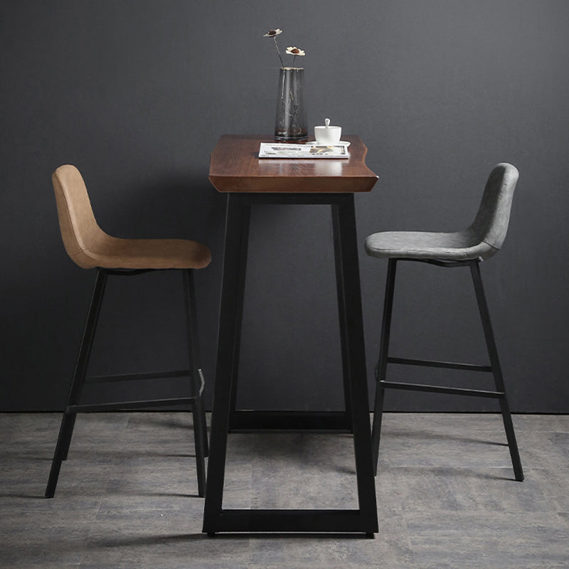 Rectangle Wood Top Counter Table Metal Black Legs 42-inch Height Industrial Bar Table Clearhalo 'Bar Furniture' 'Bar Tables' 'bar_tables' 'furn' 'furn_bar_tables' 'Furniture' 'furniture_bar_tables' 'Kitchen & Dining Furniture' 'kitchen&dining_furn' 'kitchen' 4257959