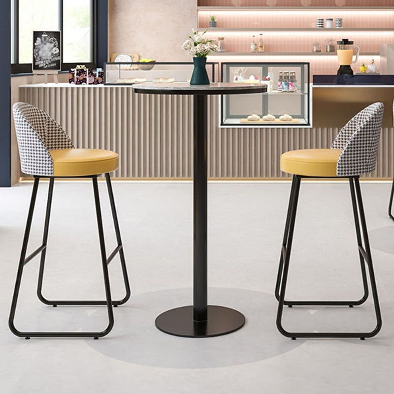 Industrial Metal Bar Table Faux Marble 23.6" Round Top Indoor Bistro Table Clearhalo 'Bar Furniture' 'Bar Tables' 'bar_tables' 'furn' 'furn_bar_tables' 'Furniture' 'furniture_bar_tables' 'Kitchen & Dining Furniture' 'kitchen&dining_furn' 'kitchen' 4258309