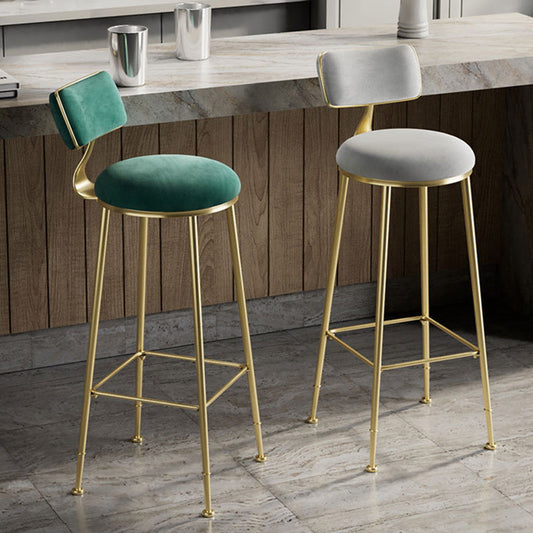 Glam Low Back Bar Stool Footrest Round Upholstered Counter Height Stool Clearhalo 'Bar Furniture' 'Bar Stools' 'bar_stools' 'furn' 'furn_bar_stools' 'furniture_bar_stools' 'Kitchen & Dining Furniture' 'kitchen&dining_furn' 'kitchen' 'kitchen_furn' Furniture' 4258578