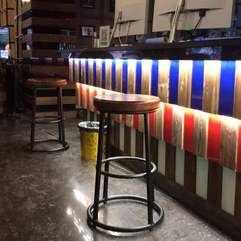 Modern Wood Bar Stool Round Footrest Indoor Counter Stool with Iron Legs Clearhalo 'Bar Furniture' 'Bar Stools' 'bar_stools' 'furn' 'furn_bar_stools' 'furniture_bar_stools' 'Kitchen & Dining Furniture' 'kitchen&dining_furn' 'kitchen' 'kitchen_furn' Furniture' 4258661