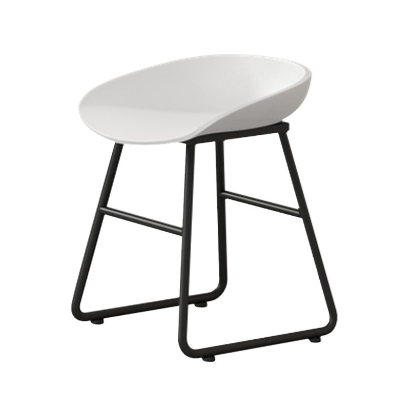 Contemporary Bucket Counter Bar Stool Armless Plastic Bar Stool with Footrest, Iron Base White 1 Piece Short Stool(18"H) Clearhalo 'Bar Furniture' 'Bar Stools' 'bar_stools' 'furn' 'furn_bar_stools' 'furniture_bar_stools' 'Kitchen & Dining Furniture' 'kitchen&dining_furn' 'kitchen' 'kitchen_furn' Furniture' 4259049