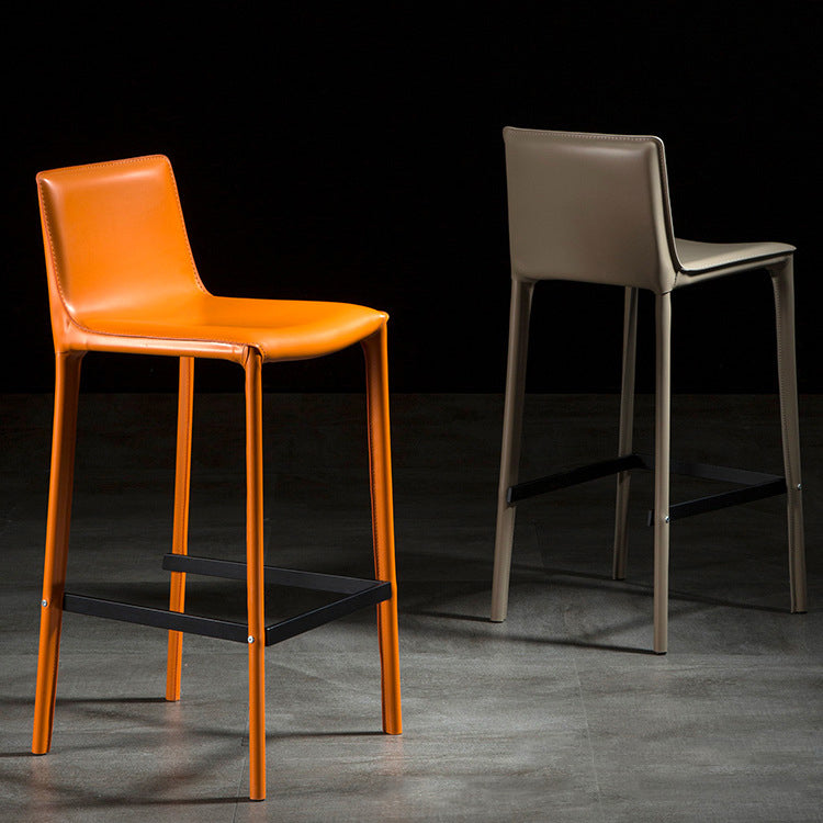 Contemporary Leather Barstool Indoor Bar Stool with Iron Legs and Low Back Clearhalo 'Bar Furniture' 'Bar Stools' 'bar_stools' 'furn' 'furn_bar_stools' 'furniture_bar_stools' 'Kitchen & Dining Furniture' 'kitchen&dining_furn' 'kitchen' 'kitchen_furn' Furniture' 4259429