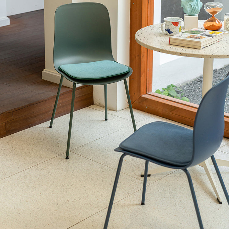 Contemporary Dining Chair Armless Side Chairs with Metal Legs for Kitchen Clearhalo ' kitchen&dining_furn' 'Dining Chairs' 'Dining Tables & Seating' 'dining_chair' 'Furniture' 'furniture_dining_chair' 'Kitchen & Dining Furniture' 'kitchen' 4260720