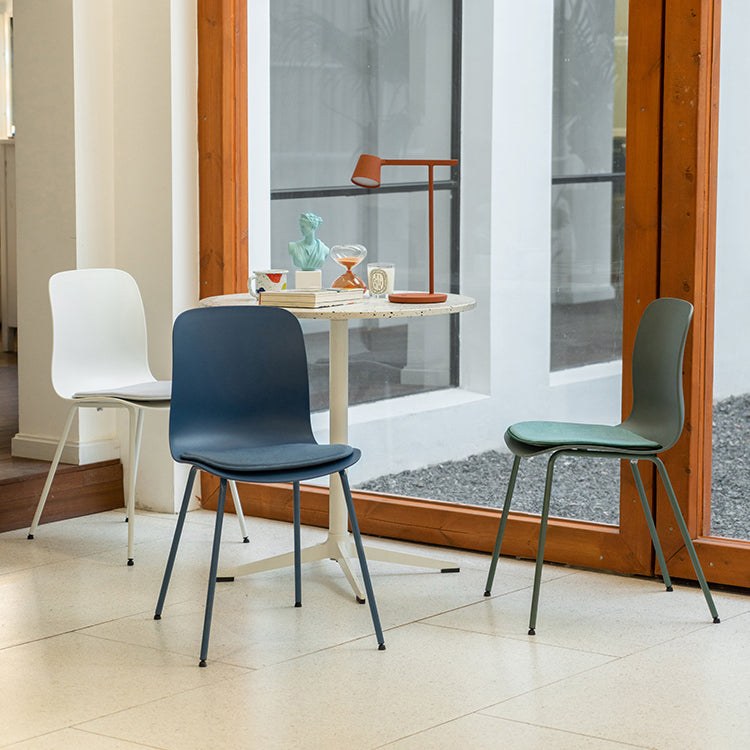 Contemporary Dining Chair Armless Side Chairs with Metal Legs for Kitchen Clearhalo ' kitchen&dining_furn' 'Dining Chairs' 'Dining Tables & Seating' 'dining_chair' 'Furniture' 'furniture_dining_chair' 'Kitchen & Dining Furniture' 'kitchen' 4260726