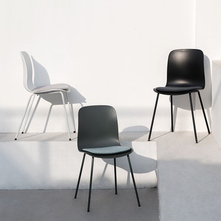 Contemporary Dining Chair Armless Side Chairs with Metal Legs for Kitchen Clearhalo ' kitchen&dining_furn' 'Dining Chairs' 'Dining Tables & Seating' 'dining_chair' 'Furniture' 'furniture_dining_chair' 'Kitchen & Dining Furniture' 'kitchen' 4260736