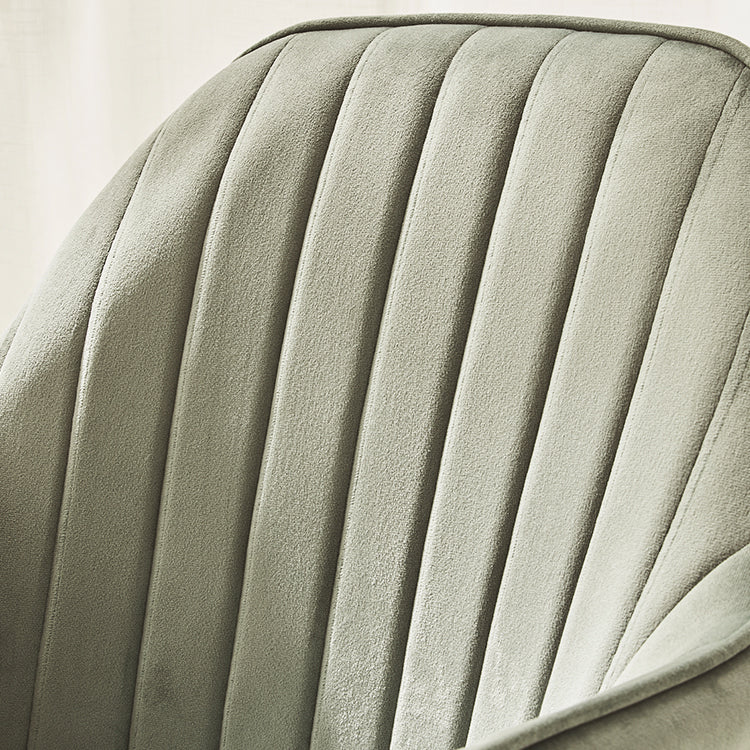 Scandinavian Bedroom Solid Back Arm Chair Velvet Matte Finish Dining Chair Clearhalo ' kitchen&dining_furn' 'Dining Chairs' 'Dining Tables & Seating' 'dining_chair' 'furn' 'furn_dining_chair' 'Furniture' 'furniture_dining_chair' 'Kitchen & Dining Furniture' 'kitchen' 4260958