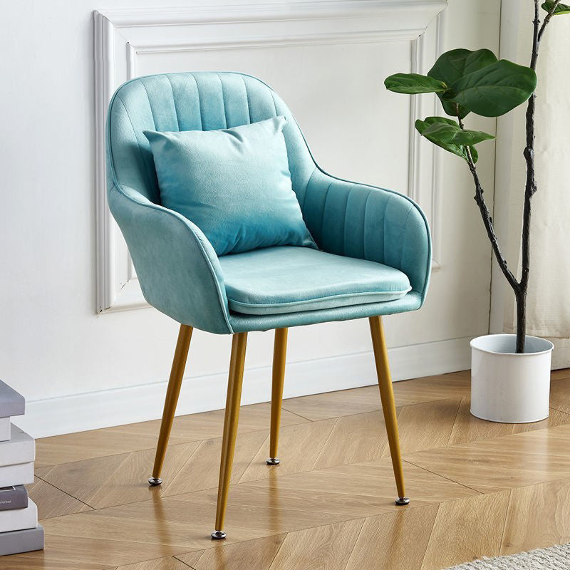Scandinavian Powder Room Solid Back Side Chair Velvet Matte Finish Dining Chair Lake Blue 1 Piece Brass Gold Clearhalo ' kitchen&dining_furn' 'Dining Chairs' 'Dining Tables & Seating' 'dining_chair' 'furn' 'furn_dining_chair' 'Furniture' 'furniture_dining_chair' 'Kitchen & Dining Furniture' 'kitchen' 4261075