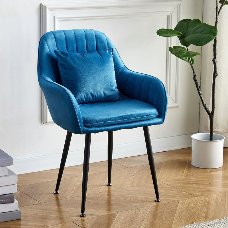 Scandinavian Powder Room Solid Back Side Chair Velvet Matte Finish Dining Chair Dark Blue 1 Piece Black Clearhalo ' kitchen&dining_furn' 'Dining Chairs' 'Dining Tables & Seating' 'dining_chair' 'furn' 'furn_dining_chair' 'Furniture' 'furniture_dining_chair' 'Kitchen & Dining Furniture' 'kitchen' 4261111