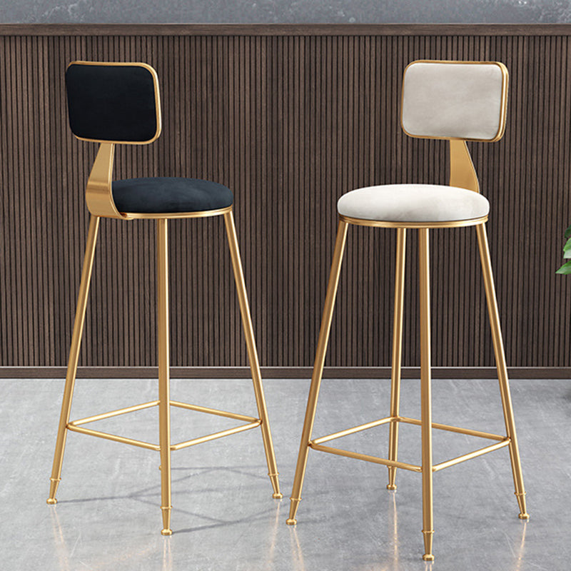 Glam Counter Round Bar Stool Armless Velvet Bar Stool with Iron Base and Footrest Clearhalo 'Bar Furniture' 'Bar Stools' 'bar_stools' 'furn' 'furn_bar_stools' 'furniture_bar_stools' 'Kitchen & Dining Furniture' 'kitchen&dining_furn' 'kitchen' 'kitchen_furn' Furniture' 4263242