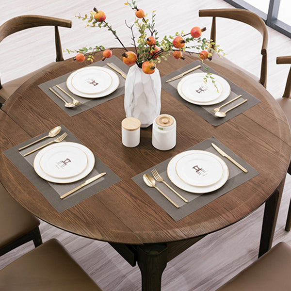 Modern Style Brown Dining Table Round Solid Wood Dining Table with 4 Legs Clearhalo ' dining_table' 'Dining Tables & Seating' 'Dining Tables' 'furn' 'furn_dining_table' 'Furniture' 'furniture_dining_table' 'Kitchen & Dining Furniture' 'kitchen&dining_furn' 'kitchen' 'kitchen_dining_table' 4271348
