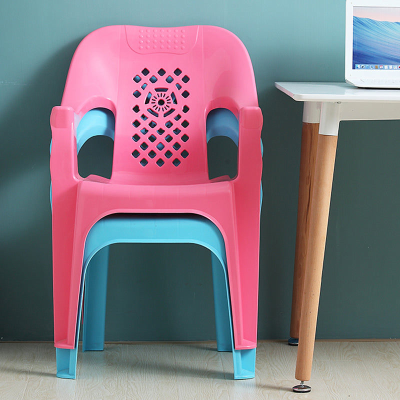 Modern Plastic Dining Arm Chairs Indoor Stackable Home Dining Armchair Clearhalo ' kitchen&dining_furn' 'Dining Chairs' 'Dining Tables & Seating' 'dining_chair' 'furn' 'furn_dining_chair' 'Furniture' 'furniture_dining_chair' 'Kitchen & Dining Furniture' 'kitchen' 4272015