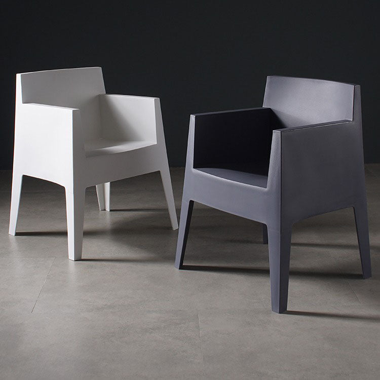 Scandinavian Style Arm Plastic Side Chairs Solid Back Dining Chair for Home Clearhalo ' kitchen&dining_furn' 'Dining Chairs' 'Dining Tables & Seating' 'dining_chair' 'furn' 'furn_dining_chair' 'Furniture' 'furniture_dining_chair' 'Kitchen & Dining Furniture' 'kitchen' 4272192