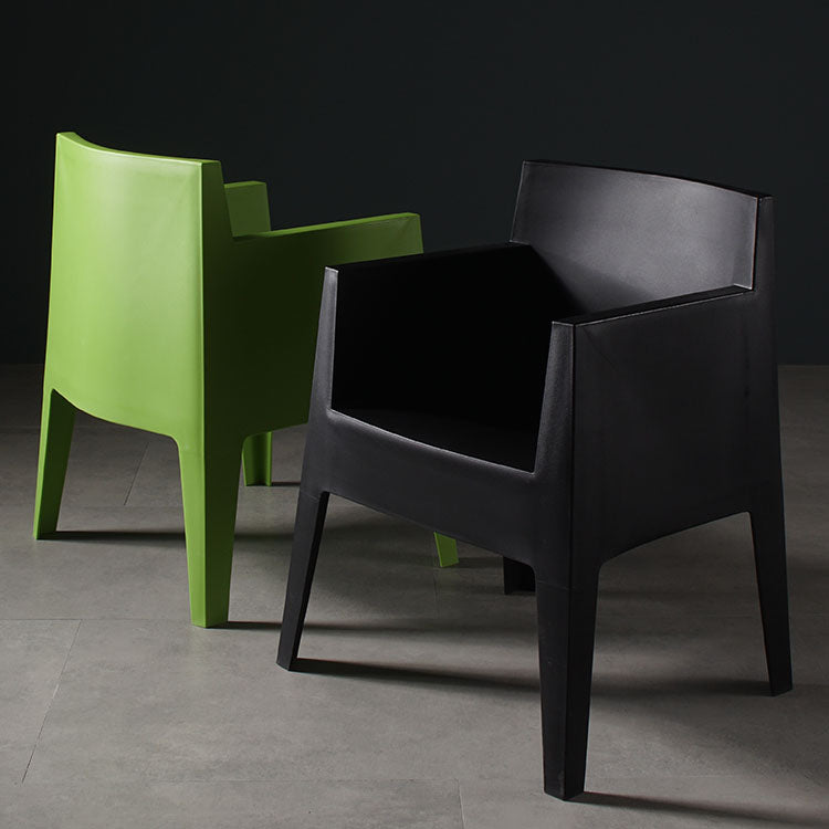 Scandinavian Style Arm Plastic Side Chairs Solid Back Dining Chair for Home Clearhalo ' kitchen&dining_furn' 'Dining Chairs' 'Dining Tables & Seating' 'dining_chair' 'furn' 'furn_dining_chair' 'Furniture' 'furniture_dining_chair' 'Kitchen & Dining Furniture' 'kitchen' 4272197