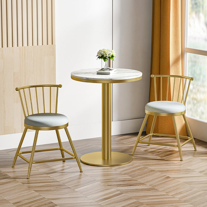 Glam Style Gold Metal Bar Table 21.6" Round Top Marble Indoor Bistro Table 21.7"L x 21.7"W x 29.5"H Without Chairs Clearhalo 'Bar Furniture' 'Bar Tables' 'bar_tables' 'furn' 'furn_bar_tables' 'Furniture' 'furniture_bar_tables' 'Kitchen & Dining Furniture' 'kitchen&dining_furn' 'kitchen' 4275098