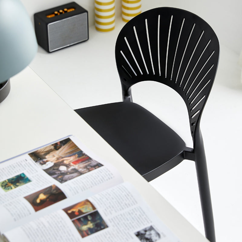 Stack-able Modern Footrest Bar Stool Low Back Plastic Rectangular Counter Stool Clearhalo 'Bar Furniture' 'Bar Stools' 'bar_stools' 'furn' 'furn_bar_stools' 'furniture_bar_stools' 'Kitchen & Dining Furniture' 'kitchen&dining_furn' 'kitchen' 'kitchen_furn' Furniture' 4275156