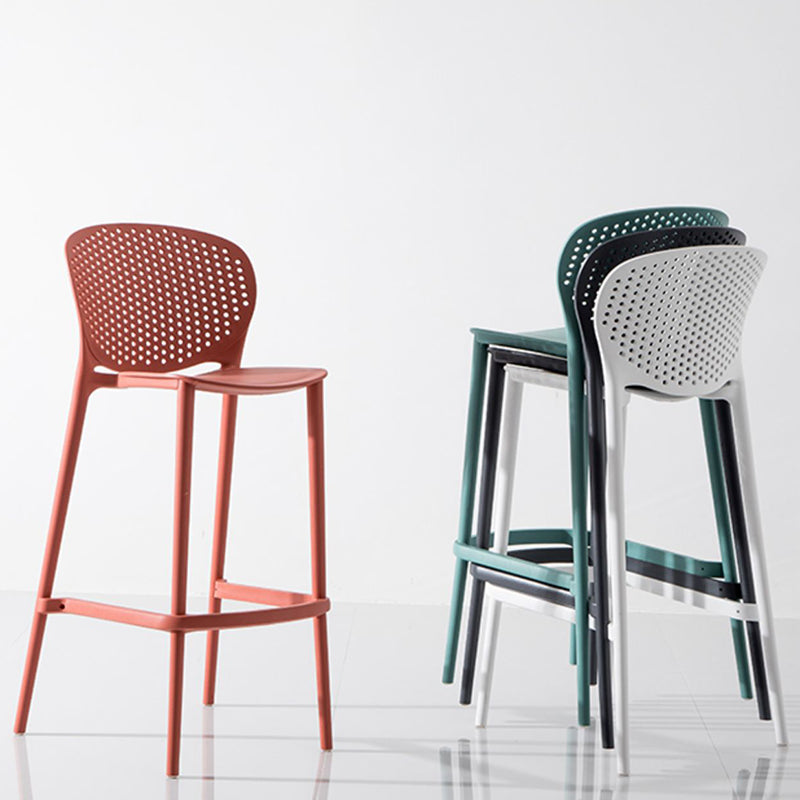 Modern Plastic Counter & Bar Stool Low Back Footrest Stool for Coffee Shop Clearhalo 'Bar Furniture' 'Bar Stools' 'bar_stools' 'furn' 'furn_bar_stools' 'furniture_bar_stools' 'Kitchen & Dining Furniture' 'kitchen&dining_furn' 'kitchen' 'kitchen_furn' Furniture' 4275178