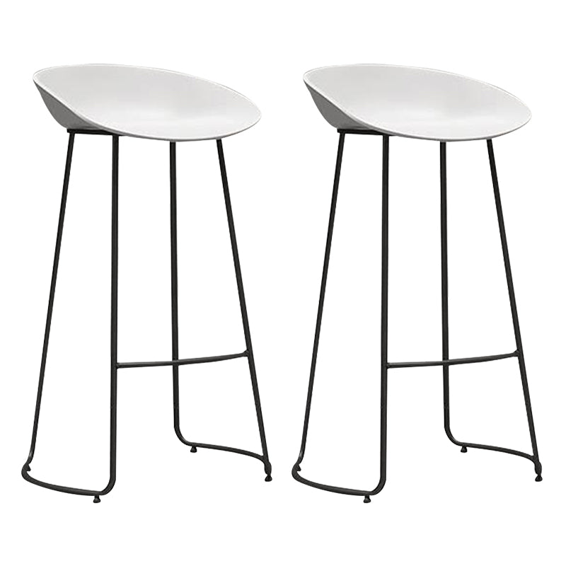 Modern Armless Backrest Counter Stool Iron Household Bar Stool with Pedal White 2 Piece Set Clearhalo 'Bar Furniture' 'Bar Stools' 'bar_stools' 'furn' 'furn_bar_stools' 'furniture_bar_stools' 'Kitchen & Dining Furniture' 'kitchen&dining_furn' 'kitchen' 'kitchen_furn' Furniture' 4275198
