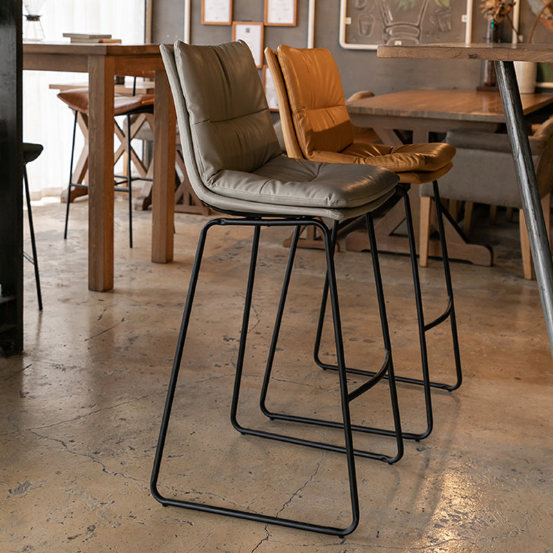 Modern PU Upholstery Bar Stool Low Back Arm-less Counter-height Indoor Stool Clearhalo 'Bar Furniture' 'Bar Stools' 'bar_stools' 'furn' 'furn_bar_stools' 'furniture_bar_stools' 'Kitchen & Dining Furniture' 'kitchen&dining_furn' 'kitchen' 'kitchen_furn' Furniture' 4275644