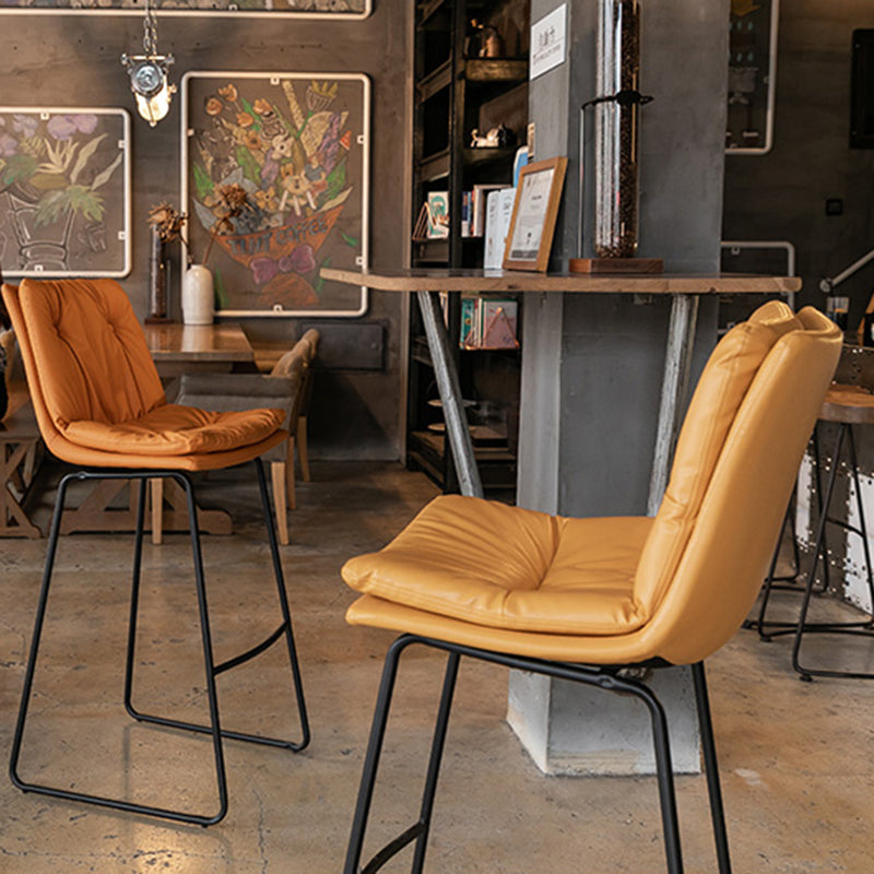 Modern PU Upholstery Bar Stool Low Back Arm-less Counter-height Indoor Stool Clearhalo 'Bar Furniture' 'Bar Stools' 'bar_stools' 'furn' 'furn_bar_stools' 'furniture_bar_stools' 'Kitchen & Dining Furniture' 'kitchen&dining_furn' 'kitchen' 'kitchen_furn' Furniture' 4275661