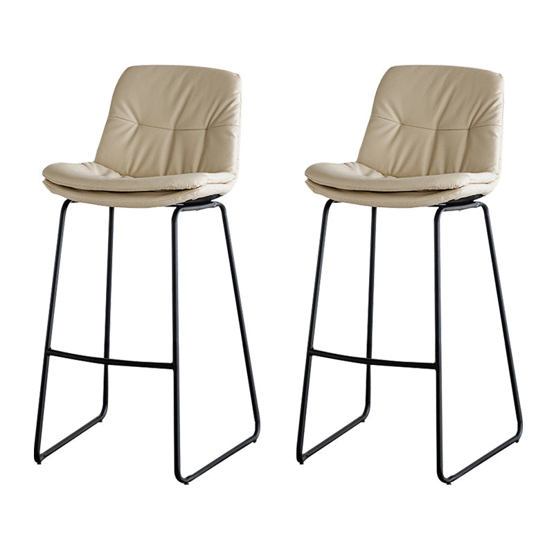 Modern PU Upholstery Bar Stool Low Back Arm-less Counter-height Indoor Stool Off-White 2 Piece Set Bar Stool(30"H) Clearhalo 'Bar Furniture' 'Bar Stools' 'bar_stools' 'furn' 'furn_bar_stools' 'furniture_bar_stools' 'Kitchen & Dining Furniture' 'kitchen&dining_furn' 'kitchen' 'kitchen_furn' Furniture' 4275674