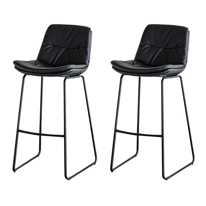 Modern PU Upholstery Bar Stool Low Back Arm-less Counter-height Indoor Stool Black 2 Piece Set Bar Stool(30"H) Clearhalo 'Bar Furniture' 'Bar Stools' 'bar_stools' 'furn' 'furn_bar_stools' 'furniture_bar_stools' 'Kitchen & Dining Furniture' 'kitchen&dining_furn' 'kitchen' 'kitchen_furn' Furniture' 4275676