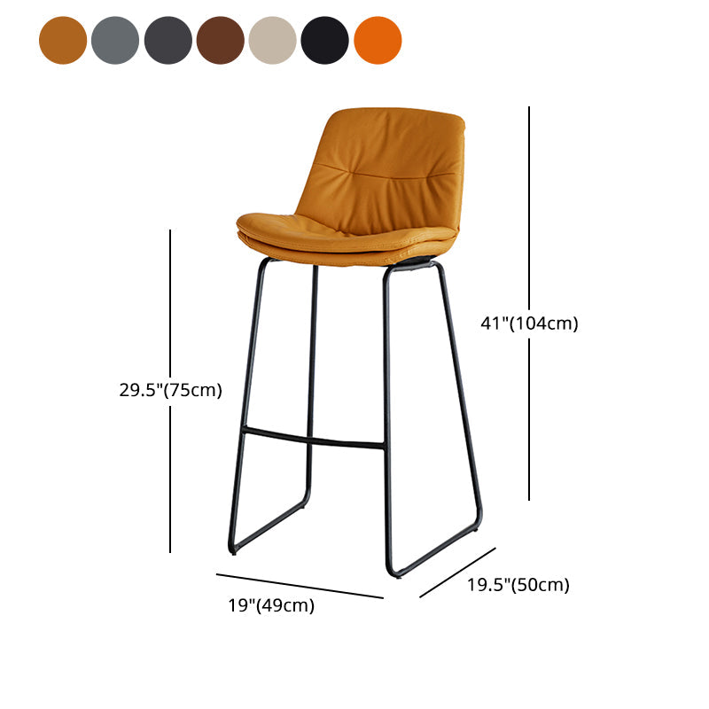 Modern PU Upholstery Bar Stool Low Back Arm-less Counter-height Indoor Stool Clearhalo 'Bar Furniture' 'Bar Stools' 'bar_stools' 'furn' 'furn_bar_stools' 'furniture_bar_stools' 'Kitchen & Dining Furniture' 'kitchen&dining_furn' 'kitchen' 'kitchen_furn' Furniture' 4275694