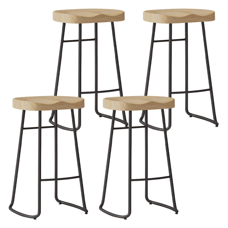 Wood Modern Bar Stool Backless Natural Contoured Seat Stool with Iron Legs 4 Piece Set Counter Stool(26"H) Clearhalo 'Bar Furniture' 'Bar Stools' 'bar_stools' 'furn' 'furn_bar_stools' 'furniture_bar_stools' 'Kitchen & Dining Furniture' 'kitchen&dining_furn' 'kitchen' 'kitchen_furn' Furniture' 4275709