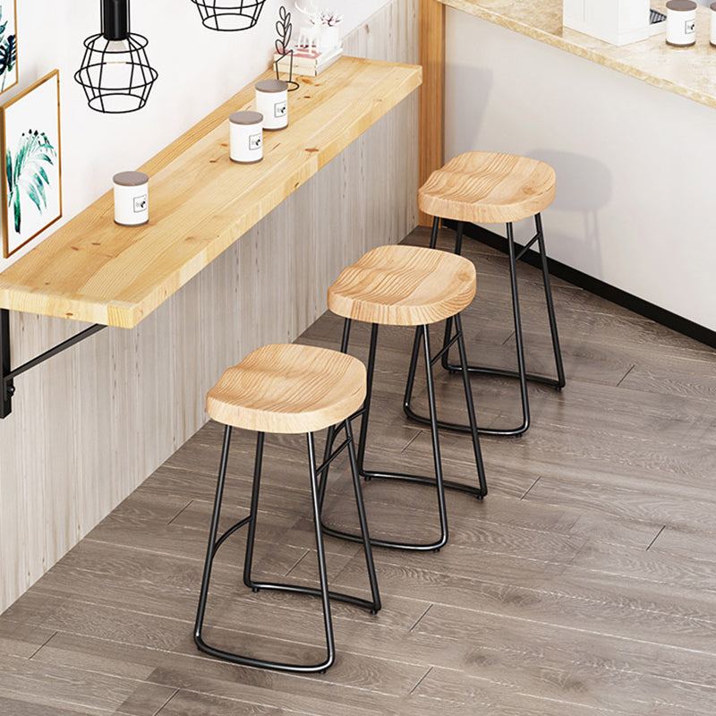 Wood Modern Bar Stool Backless Natural Contoured Seat Stool with Iron Legs Clearhalo 'Bar Furniture' 'Bar Stools' 'bar_stools' 'furn' 'furn_bar_stools' 'furniture_bar_stools' 'Kitchen & Dining Furniture' 'kitchen&dining_furn' 'kitchen' 'kitchen_furn' Furniture' 4275714