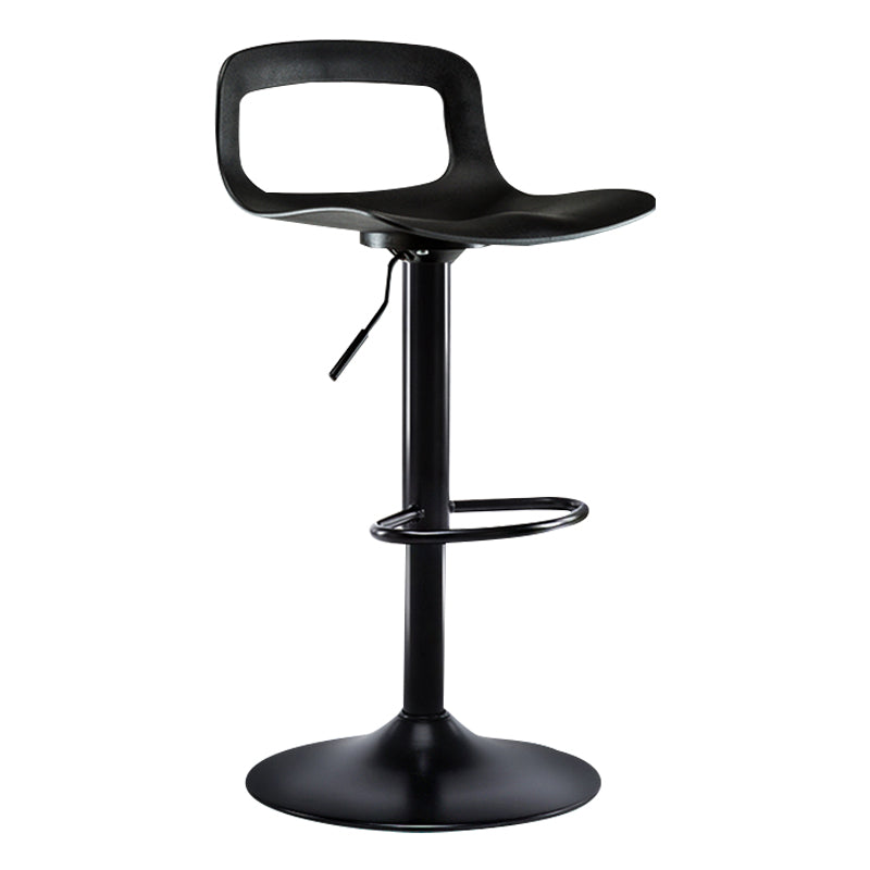 Modern Footrest Bar Stool Plastic Low Back Bucket Indoor Swivel Counter Stool Black 1 Piece Clearhalo 'Bar Furniture' 'Bar Stools' 'bar_stools' 'furn' 'furn_bar_stools' 'furniture_bar_stools' 'Kitchen & Dining Furniture' 'kitchen&dining_furn' 'kitchen' 'kitchen_furn' Furniture' 4275722