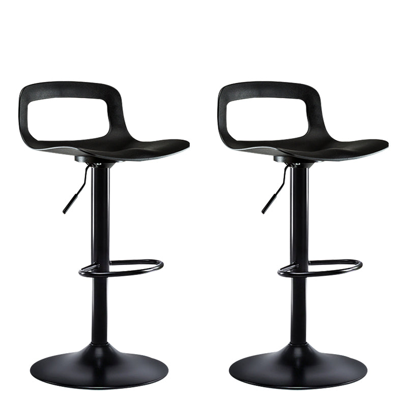 Modern Footrest Bar Stool Plastic Low Back Bucket Indoor Swivel Counter Stool Black 2 Piece Set Clearhalo 'Bar Furniture' 'Bar Stools' 'bar_stools' 'furn' 'furn_bar_stools' 'furniture_bar_stools' 'Kitchen & Dining Furniture' 'kitchen&dining_furn' 'kitchen' 'kitchen_furn' Furniture' 4275729
