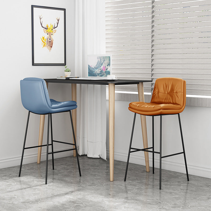 Indoor Leather Bar Stool Low Back Footrest Bucket Counter Stool with Cushion Clearhalo 'Bar Furniture' 'Bar Stools' 'bar_stools' 'furn' 'furn_bar_stools' 'furniture_bar_stools' 'Kitchen & Dining Furniture' 'kitchen&dining_furn' 'kitchen' 'kitchen_furn' Furniture' 4275777