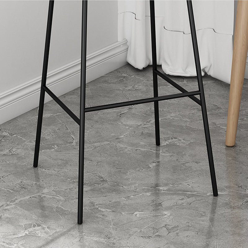 Indoor Leather Bar Stool Low Back Footrest Bucket Counter Stool with Cushion Clearhalo 'Bar Furniture' 'Bar Stools' 'bar_stools' 'furn' 'furn_bar_stools' 'furniture_bar_stools' 'Kitchen & Dining Furniture' 'kitchen&dining_furn' 'kitchen' 'kitchen_furn' Furniture' 4275786