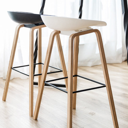 Modern Plastic Counter Stool Footrest Low Back Bucket Coffee Shop Bar Stool with Wood Legs Clearhalo 'Bar Furniture' 'Bar Stools' 'bar_stools' 'furn' 'furn_bar_stools' 'furniture_bar_stools' 'Kitchen & Dining Furniture' 'kitchen&dining_furn' 'kitchen' 'kitchen_furn' Furniture' 4275804