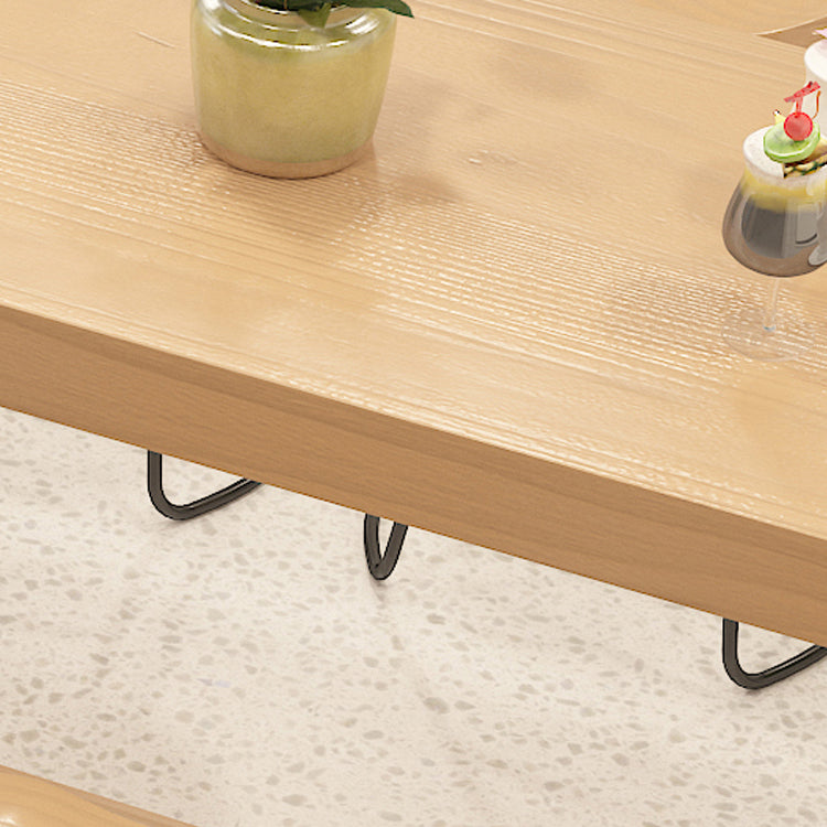 Contemporary Rectangle Bar Dining Table Indoor Wood Bar Table in Light Brown Clearhalo 'Bar Furniture' 'Bar Tables' 'bar_tables' 'furn' 'furn_bar_tables' 'Furniture' 'furniture_bar_tables' 'Kitchen & Dining Furniture' 'kitchen&dining_furn' 'kitchen' 4284520