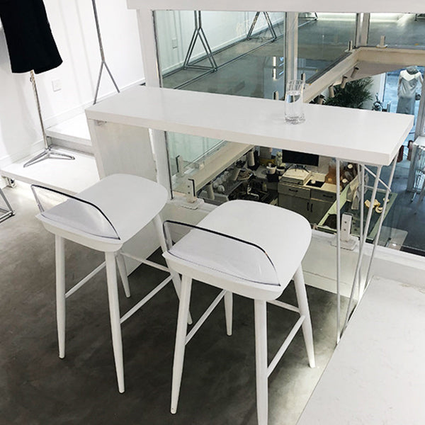 Modern White Metal Bistro Accent Dining Table Cafe Rectangle Patio Bar Table Clearhalo 'Bar Furniture' 'Bar Tables' 'bar_tables' 'furn' 'furn_bar_tables' 'Furniture' 'furniture_bar_tables' 'Kitchen & Dining Furniture' 'kitchen&dining_furn' 'kitchen' 4285185