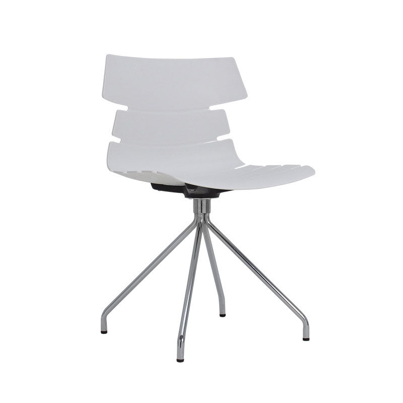 Contemporary Plastic Side Chair Solid Back Dining Chair for Restaurant White 1 Piece Clearhalo ' kitchen&dining_furn' 'Dining Chairs' 'Dining Tables & Seating' 'dining_chair' 'furn' 'furn_dining_chair' 'Furniture' 'furniture_dining_chair' 'Kitchen & Dining Furniture' 'kitchen' 4286564
