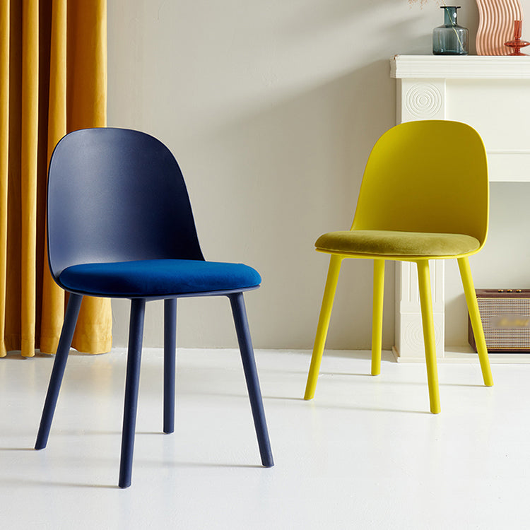 Glam Plastic Indoor-Outdoor Room Side Chairs Solid Back Chair Clearhalo ' kitchen&dining_furn' 'Dining Chairs' 'Dining Tables & Seating' 'dining_chair' 'furn' 'furn_dining_chair' 'Furniture' 'furniture_dining_chair' 'Kitchen & Dining Furniture' 'kitchen' 4287188